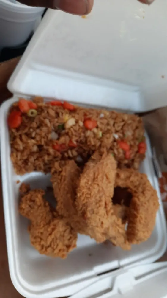 Fried Chicken Wings with Fried Rice